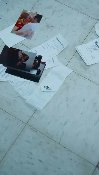 เพื่อนรักหักเหลี่ยม กับชะตาที่ถูกสลับ