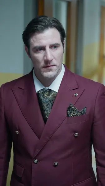 เพื่อนรักหักเหลี่ยม กับชะตาที่ถูกสลับ