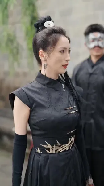 จอมแสบอันดับหนึ่งแห่งหยานโจว: แม่ครับ ผมขอวัดหน่อย!