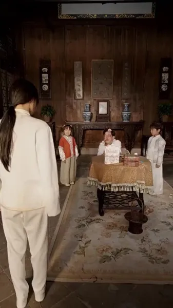 จอมแสบอันดับหนึ่งแห่งหยานโจว: แม่ครับ ผมขอวัดหน่อย!