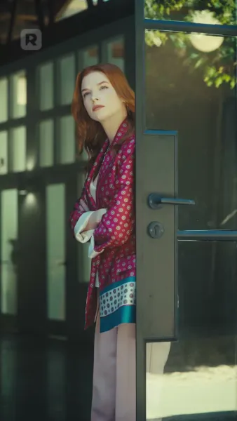 อยู่บนเตียงพร้อมกับคำโกหกของคุณ