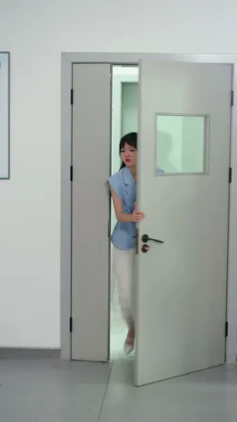 รักครั้งนี้ ใครกันแน่ที่เป็นทาส