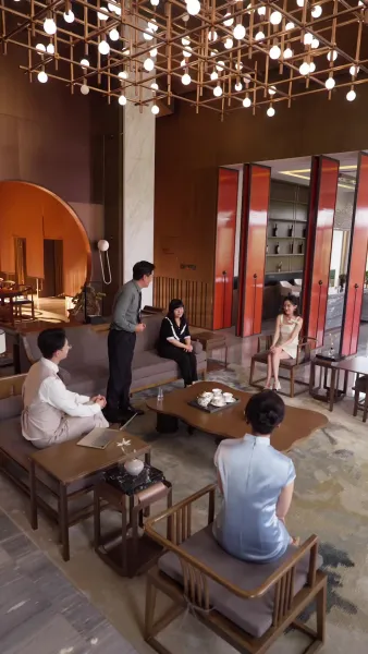 เธอใช้เวทอำนาจครองโลกยุคใหม่