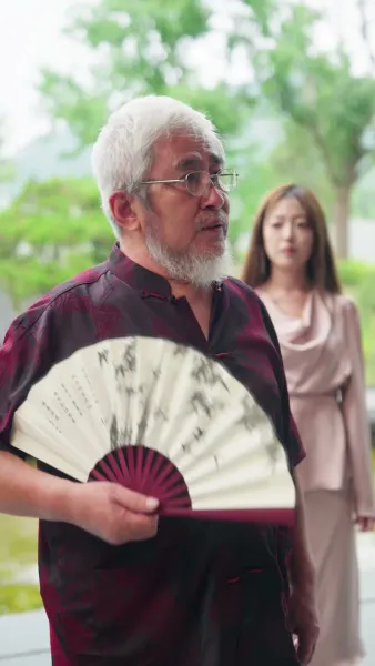 เธอใช้เวทอำนาจครองโลกยุคใหม่