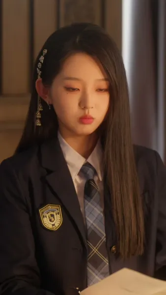 เธอใช้เวทอำนาจครองโลกยุคใหม่