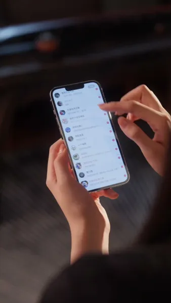 เธอใช้เวทอำนาจครองโลกยุคใหม่