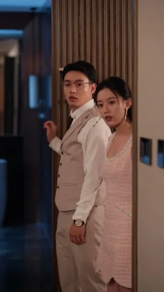 เธอใช้เวทอำนาจครองโลกยุคใหม่