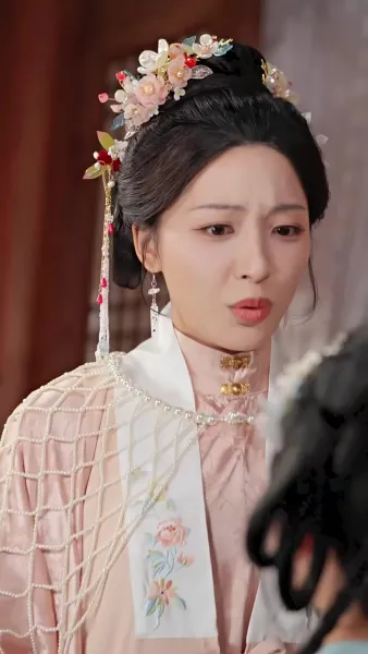 แย่แล้วท่านแม่ทัพ คุณหนูพาฮูหยินหนีออกจวน