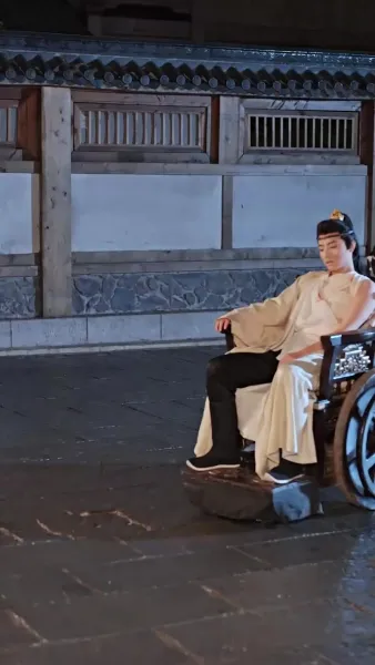 แย่แล้วท่านแม่ทัพ คุณหนูพาฮูหยินหนีออกจวน