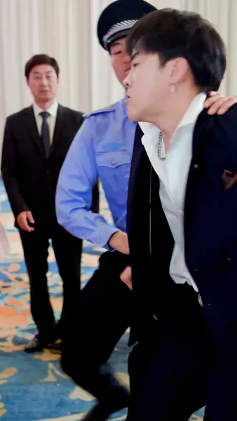 เลิกจีบแล้วครับ ยัยควีนอ่านใจ!