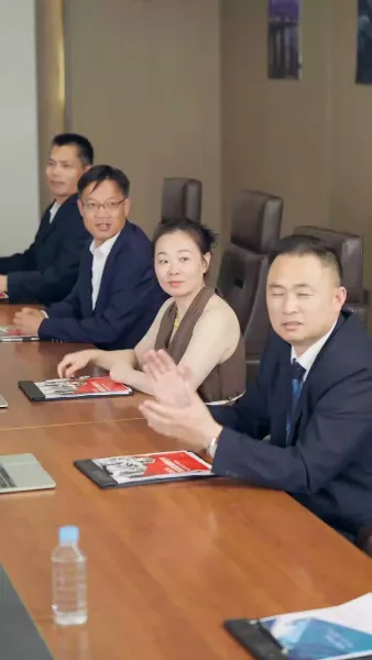 เลิกจีบแล้วครับ ยัยควีนอ่านใจ!