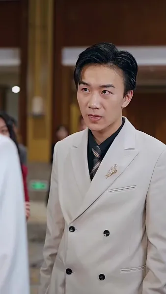 การกลับมาของท่านประธาน