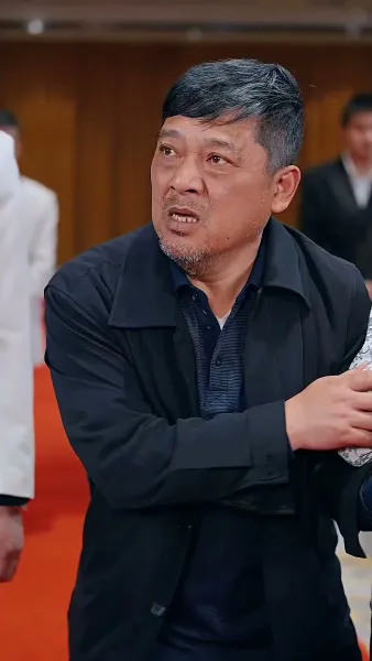 การกลับมาของท่านประธาน