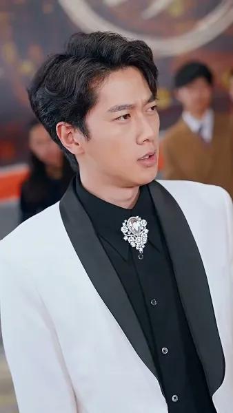 การกลับมาของท่านประธาน