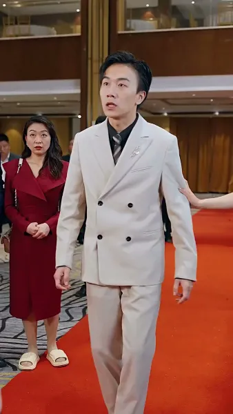 การกลับมาของท่านประธาน