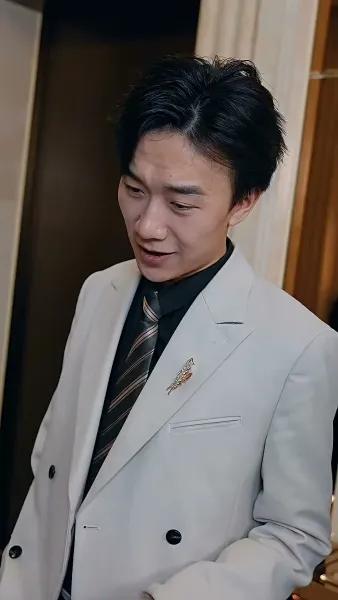 การกลับมาของท่านประธาน