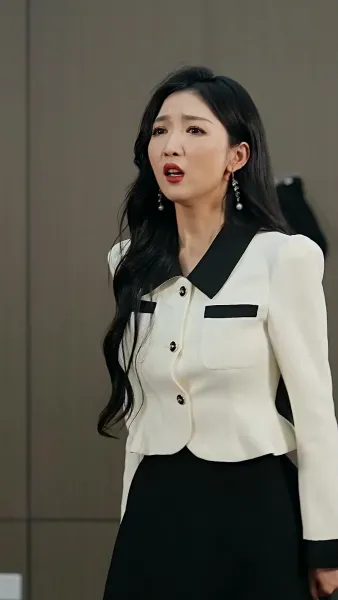 การกลับมาของท่านประธาน