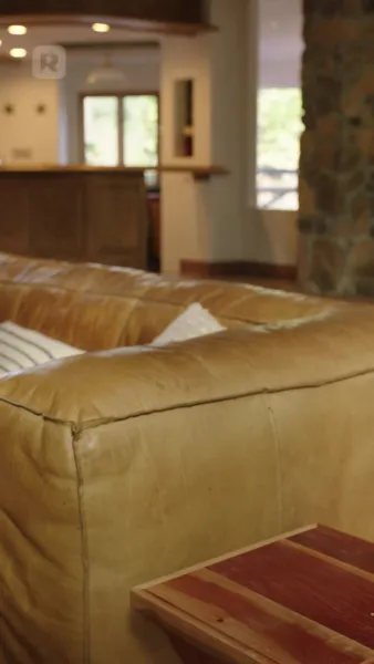 เชลยรักพ่อค้าอาวุธ