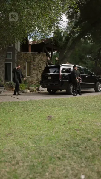 เชลยรักพ่อค้าอาวุธ