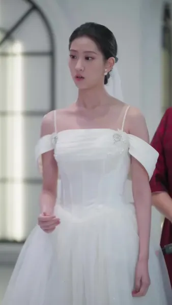 รอยรักรอคอย