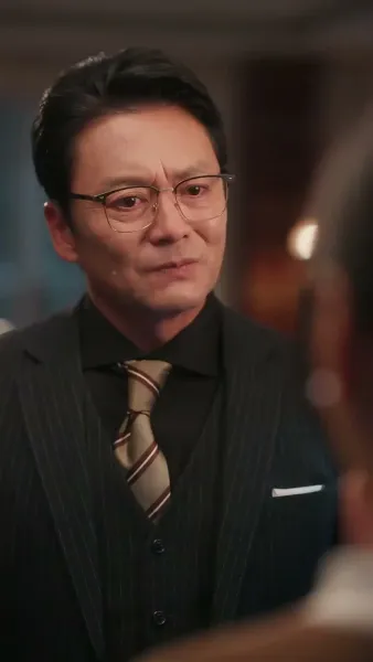 รอยรักรอคอย