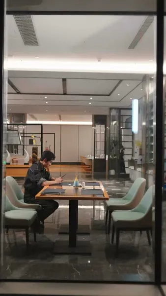 ปิ๊งรักให้ลงล็อก