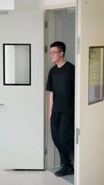 วิ่งไปยังที่ที่เธออยู่