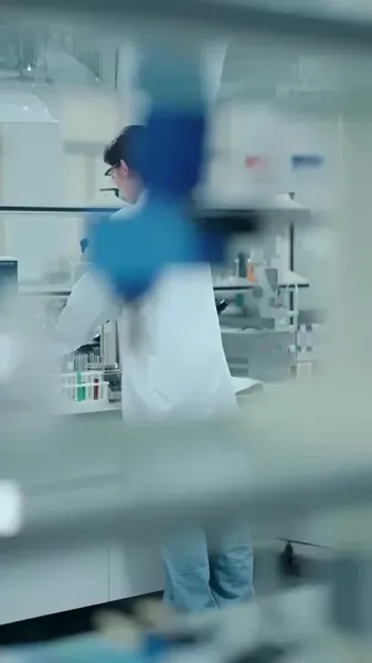 วิ่งไปยังที่ที่เธออยู่