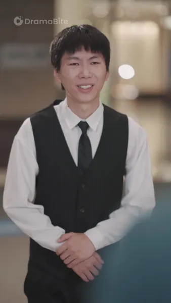 พบอดีตอีกครั้ง，หลงรักในความรักเขา