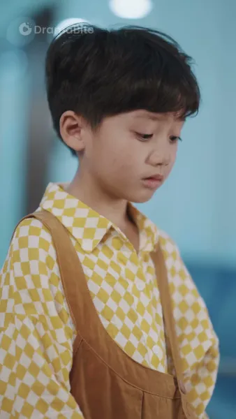 พบอดีตอีกครั้ง，หลงรักในความรักเขา