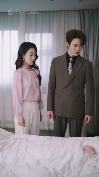 พบอดีตอีกครั้ง，หลงรักในความรักเขา