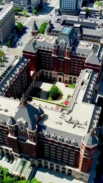 เมื่อเพลงรักสิ้นเสียง