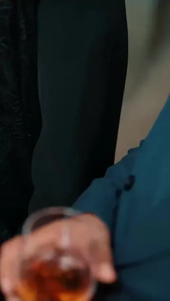 เมื่อเพลงรักสิ้นเสียง