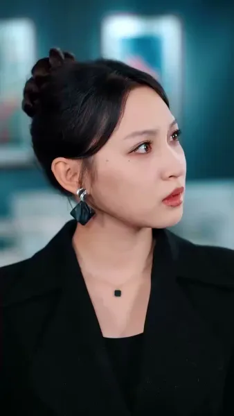 เมื่อเพลงรักสิ้นเสียง