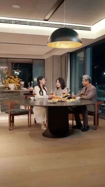 เมื่อเพลงรักสิ้นเสียง