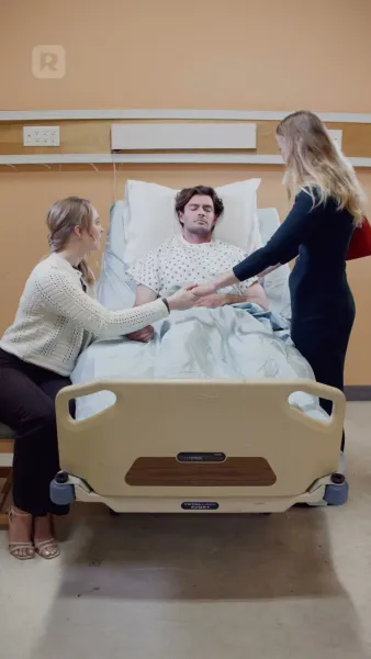 ที่รัก อย่าแต่งงานกับเขาเลย