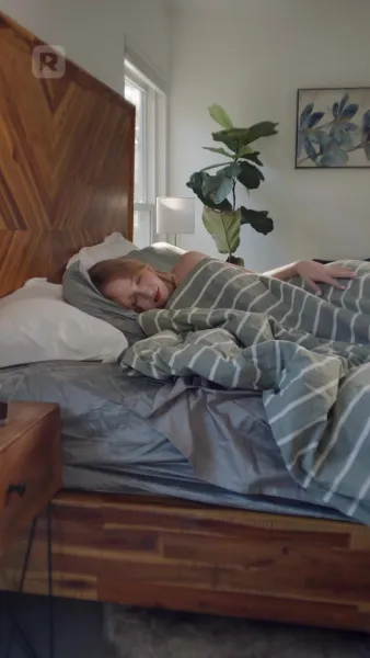 ที่รัก อย่าแต่งงานกับเขาเลย