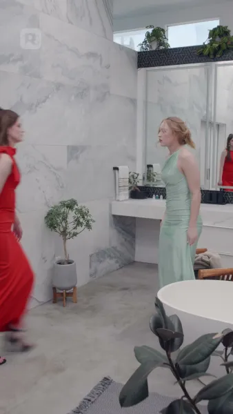 ที่รัก อย่าแต่งงานกับเขาเลย