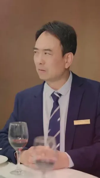 สาวเศรษฐีหัวใจไม่เต็ม