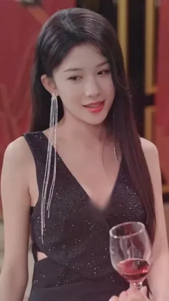 สาวเศรษฐีหัวใจไม่เต็ม