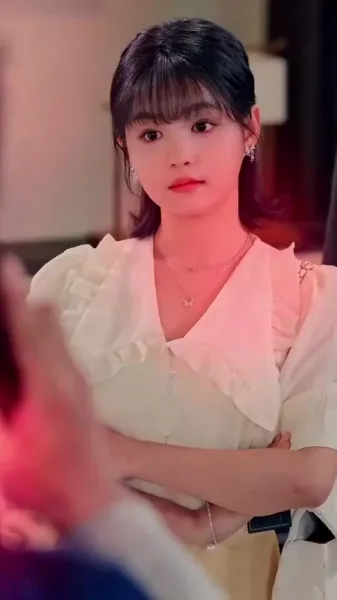 สาวเศรษฐีหัวใจไม่เต็ม