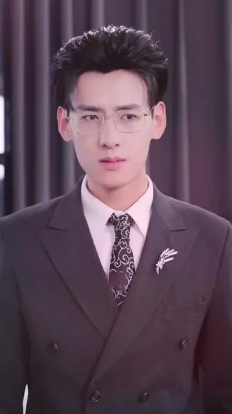 สาวเศรษฐีหัวใจไม่เต็ม