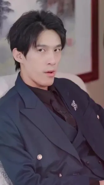 สาวเศรษฐีหัวใจไม่เต็ม