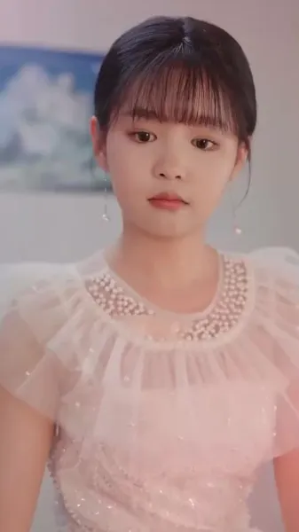 สาวเศรษฐีหัวใจไม่เต็ม