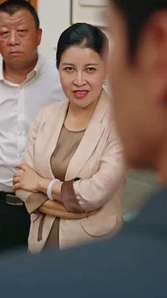 แม่ผมใครอย่าแตะ