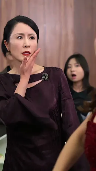 แม่ผมใครอย่าแตะ