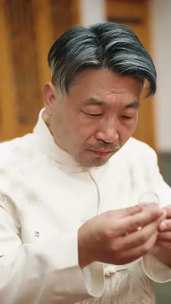 แม่ผมใครอย่าแตะ