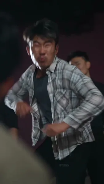 แม่ผมใครอย่าแตะ