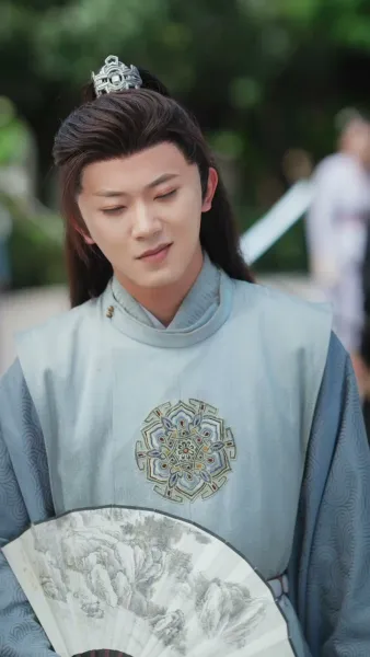 แต่งกับขอทาน แต่ได้เป็นจักรพรรดินี