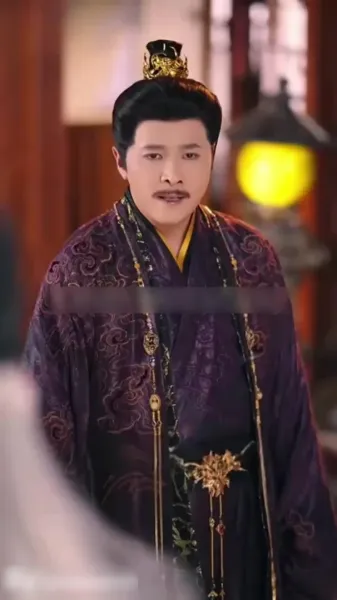 ฝากรักผ่านแสงจันทร์ไปไกลพันลี้